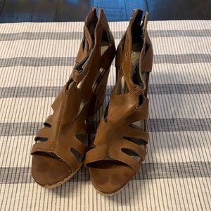 Brown back zip wedge sandals